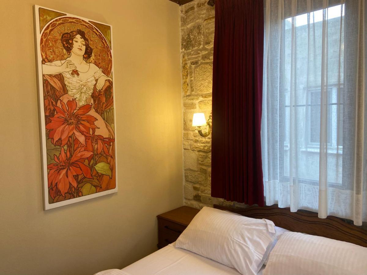 Dionysos 1789 Boutique Hotel Foça Luaran gambar